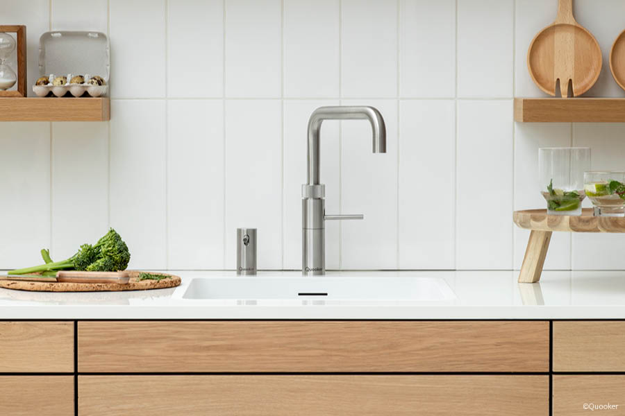 Aktuelles – Trends – News im Juni 2024 | Quooker Wasserhahn Fusion Square Edelstahl | Möbeltischlerei woodendesign | Tischler Möbeltischler Möbelmanufaktur Hamburg