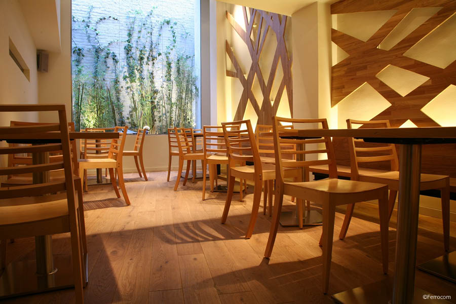 Wandverkleidung aus Holz für Restaurant - Individuelle Möbel für die Gastronomie | Aktuelles – Trends – News im Dezember 2024 | Möbeltischlerei woodendesign | Tischlerei Möbeltischler Möbelmanufaktur Hamburg